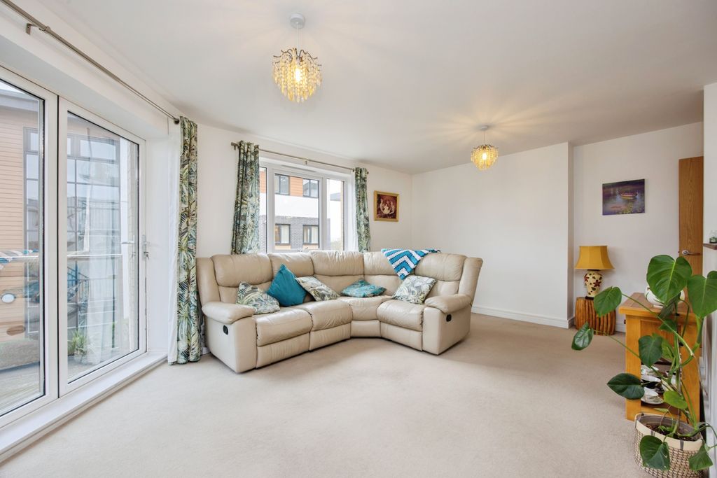 Additional image 5 of 2 bed flat for saleClock Tower Court, St. Austell PL26