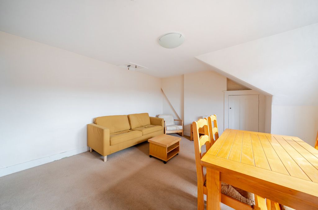 Property photo 3 of 16 1494064-12-6A54A5...