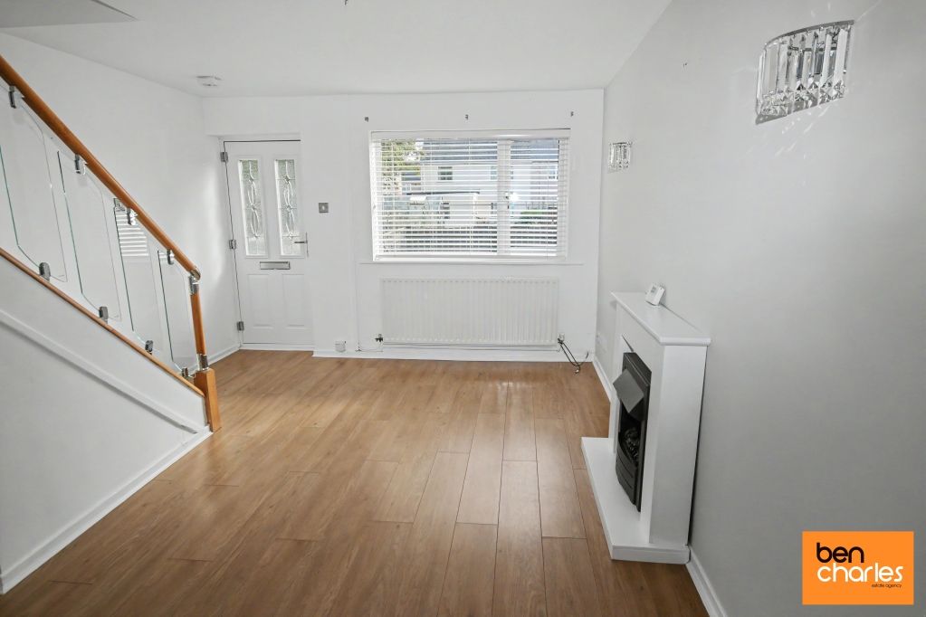 Property photo 2 of 9 Picture No. 10