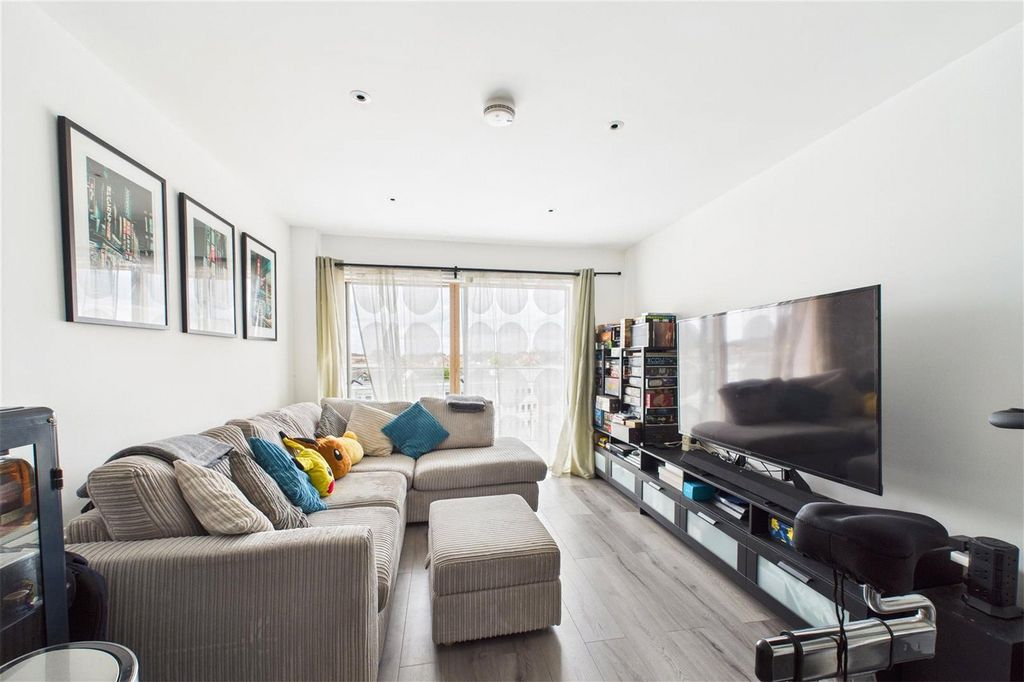 Property photo 1 of 14 Picture No. 02