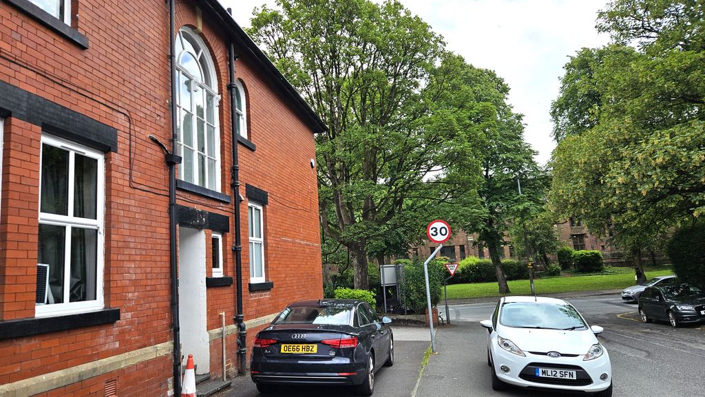 Property photo 1 of 26