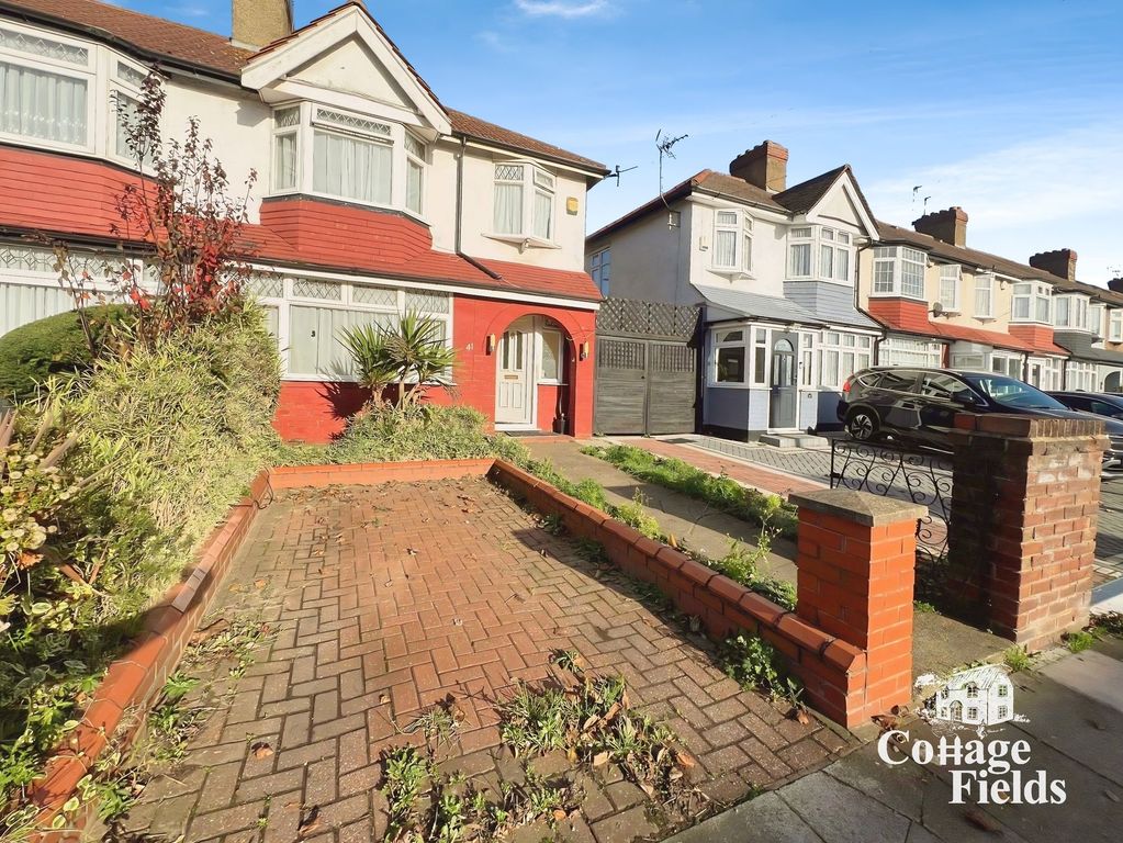 Property photo 1 of 16