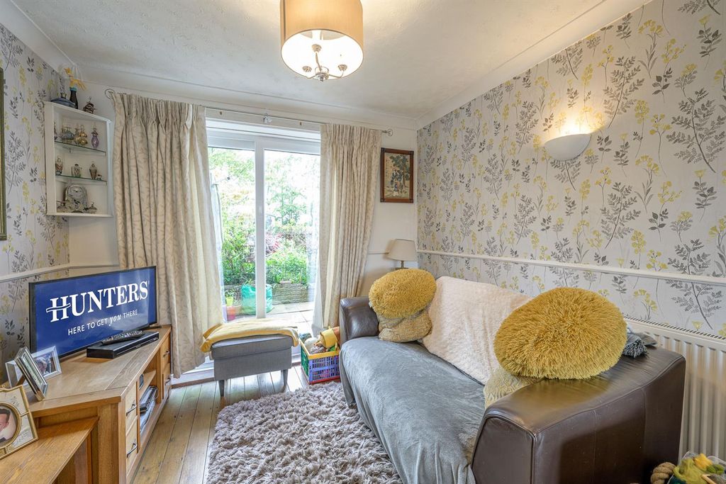 Property photo 3 of 19