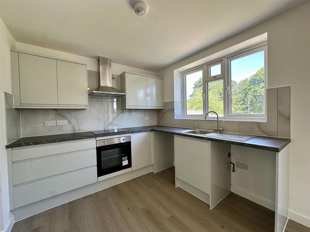 Property photo 1 of 14 11.Jpg