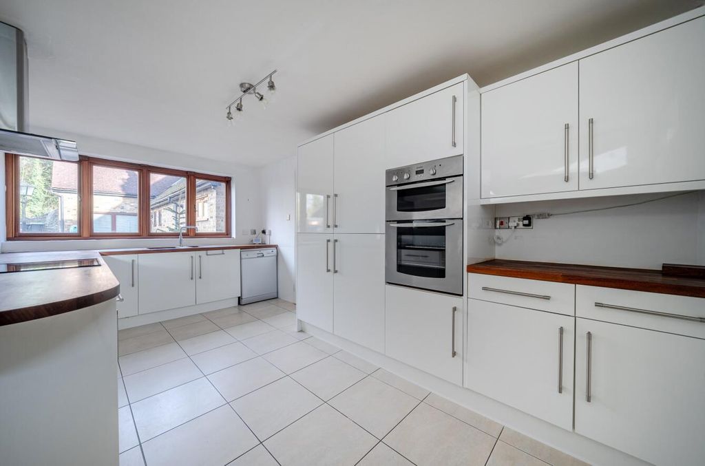 Property photo 2 of 26 1434362 (33).Jpg