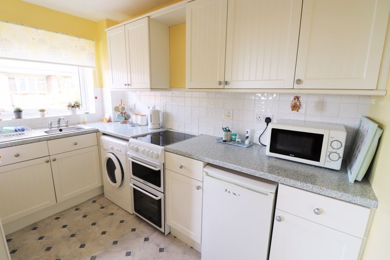 Property photo 3 of 12 Photo 16