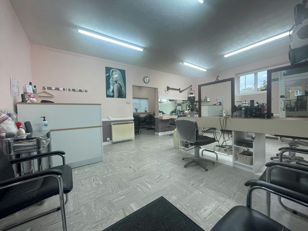 Property photo 3 of 6 3.Jpg