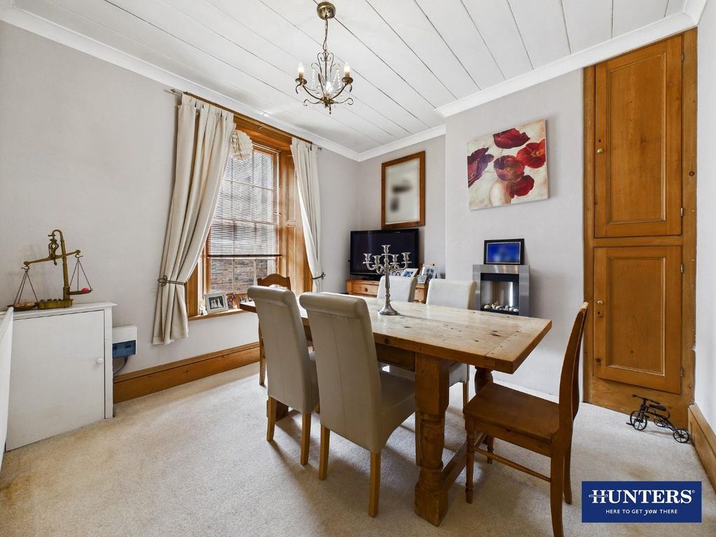 Property photo 3 of 27 Dining Room