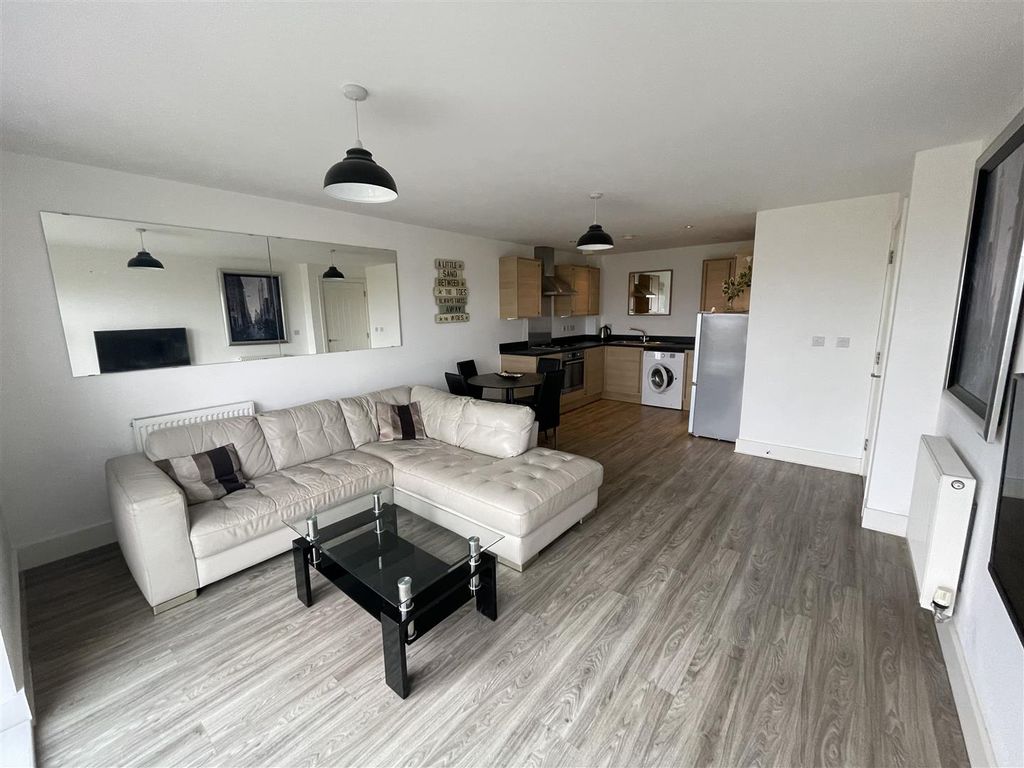 Property photo 3 of 24 Img_5767.Jpeg