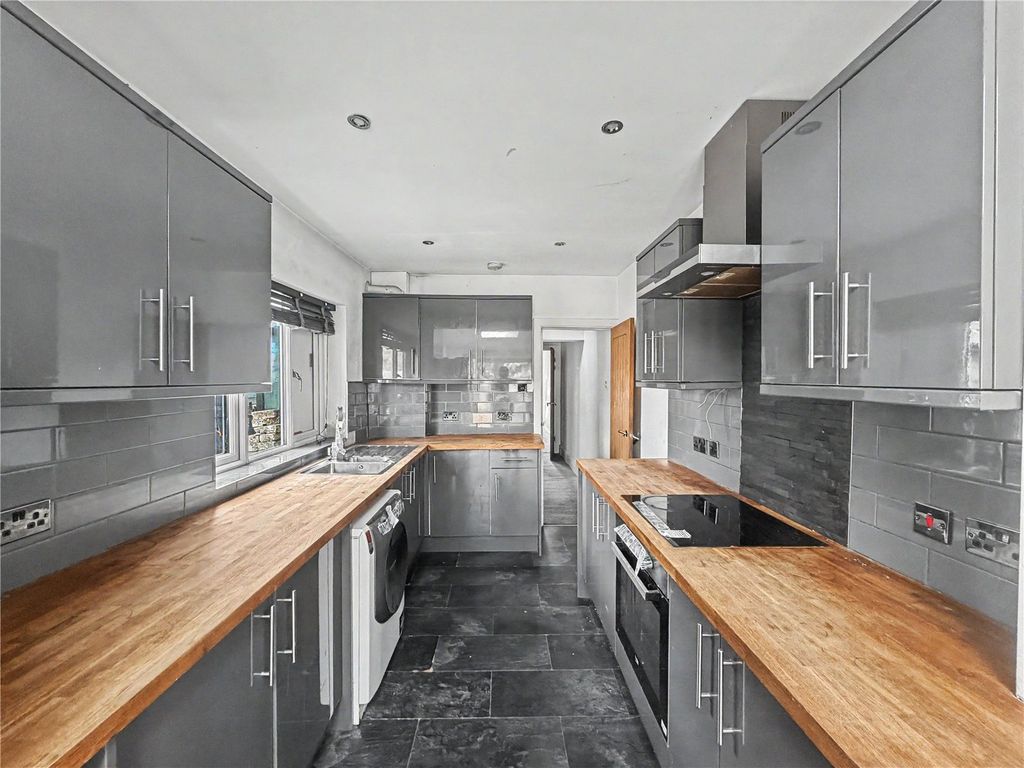 Property photo 3 of 18 Picture No. 29