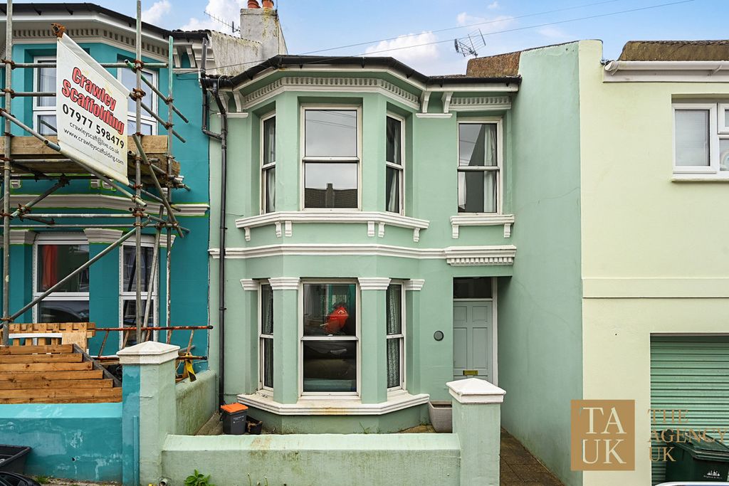 Property photo 1 of 19