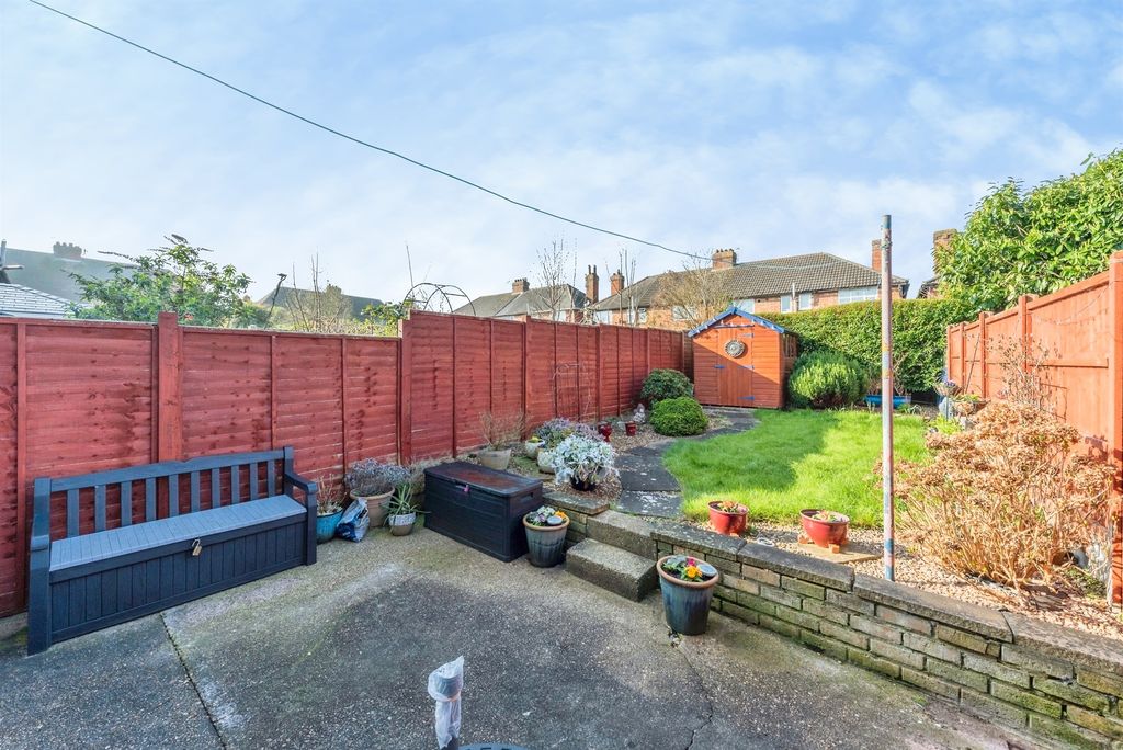 Property photo 2 of 15
