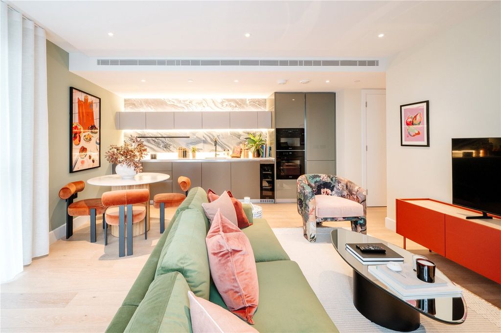 Property photo 3 of 19 Picture No. 29