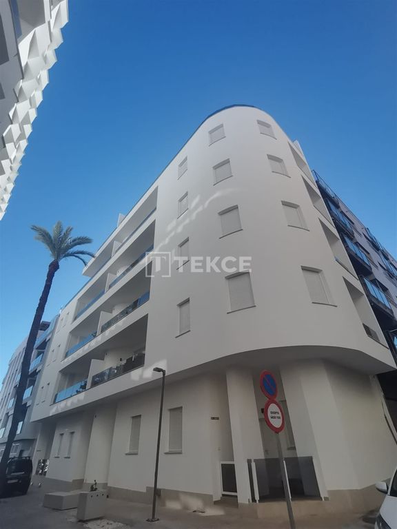 Property photo 3 of 25