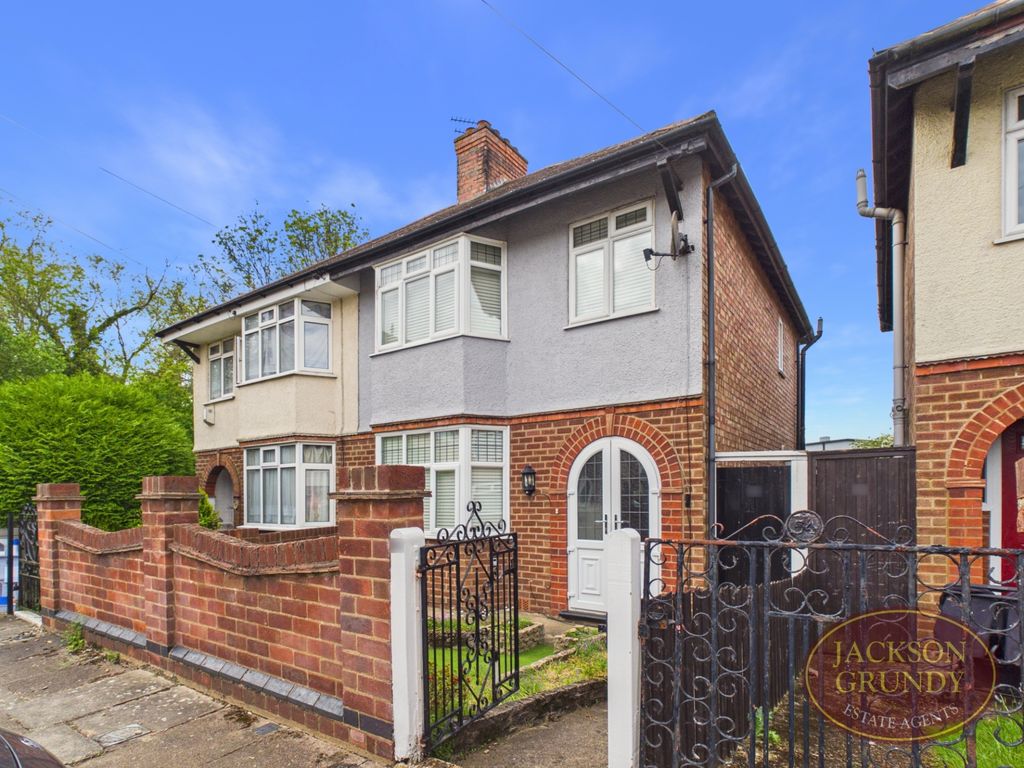 Property photo 1 of 17 Bowden Road