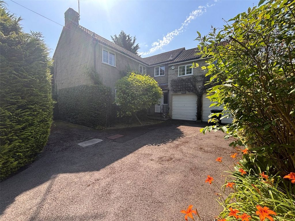 Property photo 1 of 18 Picture No. 36