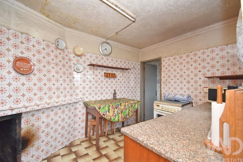 Property photo 2 of 26