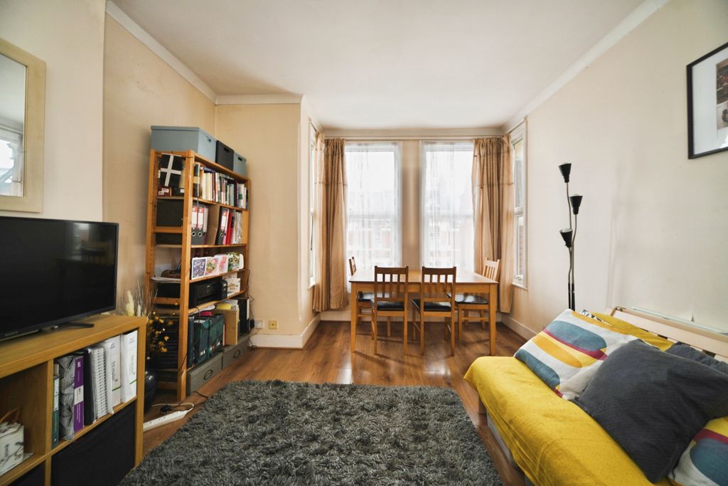 Property photo 1 of 10 Reception Room