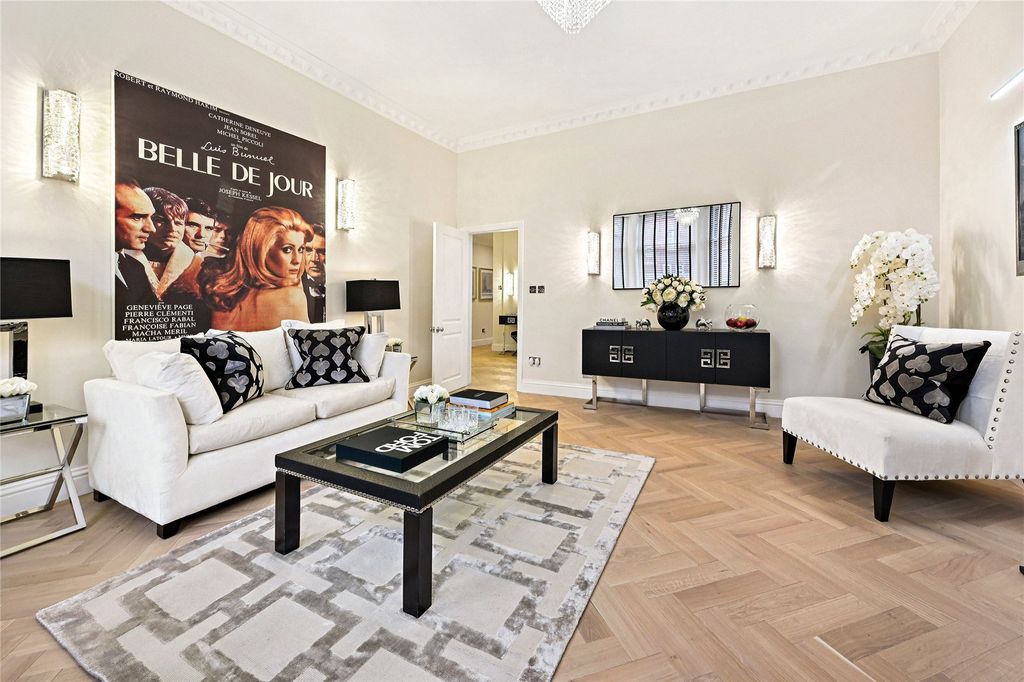 Property photo 2 of 12 Picture No. 05