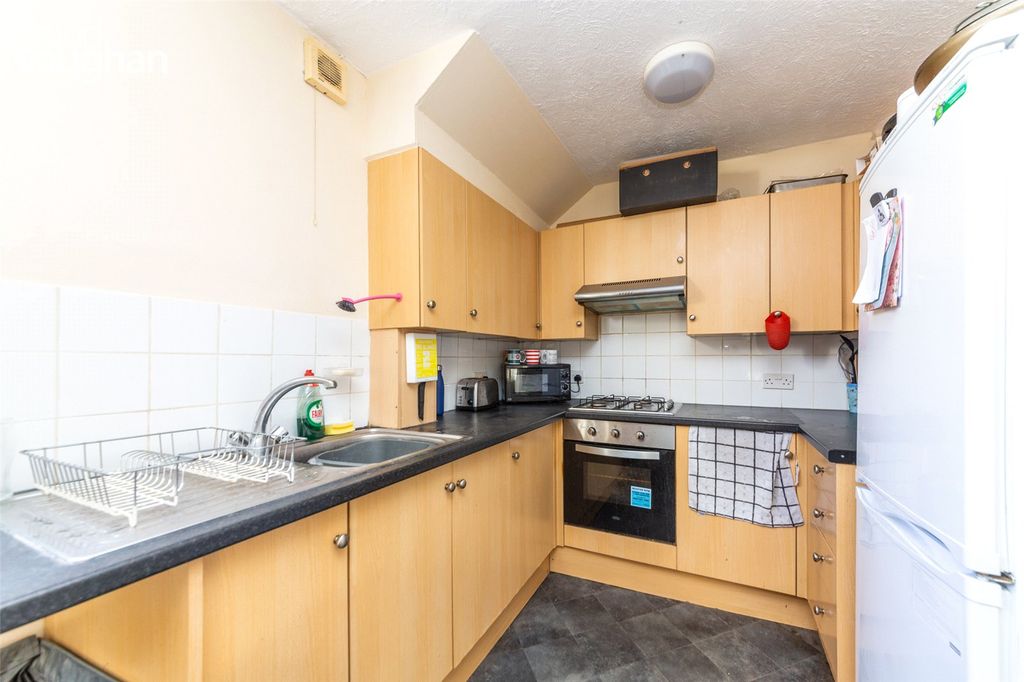 Property photo 2 of 10 Picture No. 19