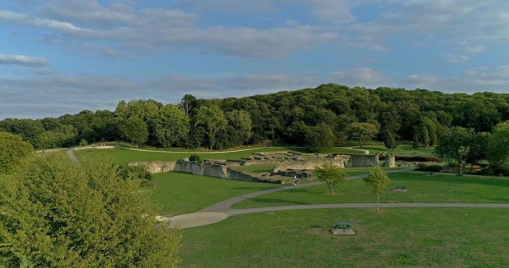 Property photo 3 of 3