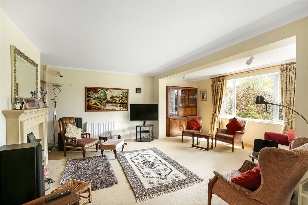 Property photo 3 of 15 Picture No. 11