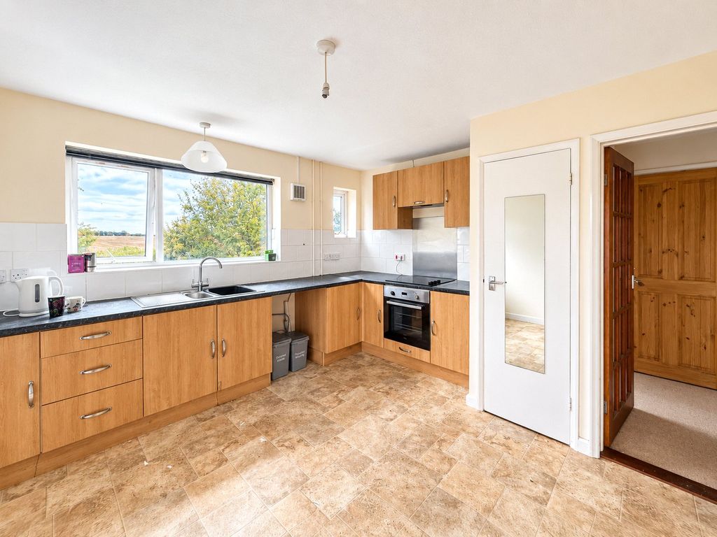 Property photo 2 of 13 Picture No. 08