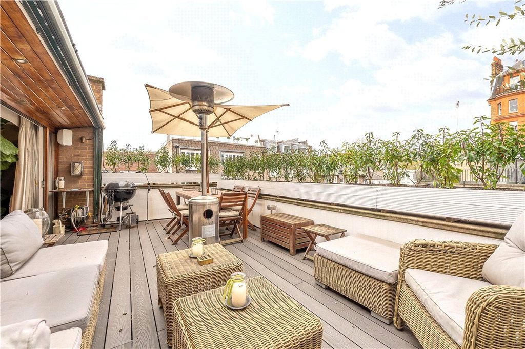 Property photo 1 of 24 Terrace