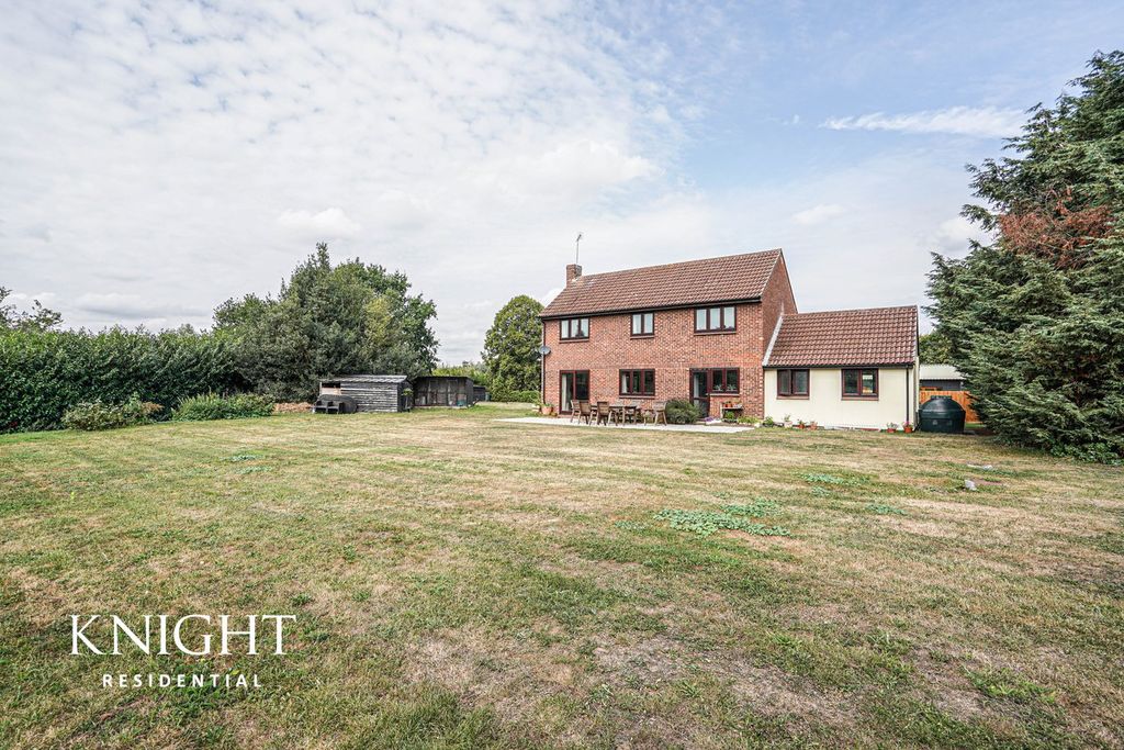 Property photo 3 of 28