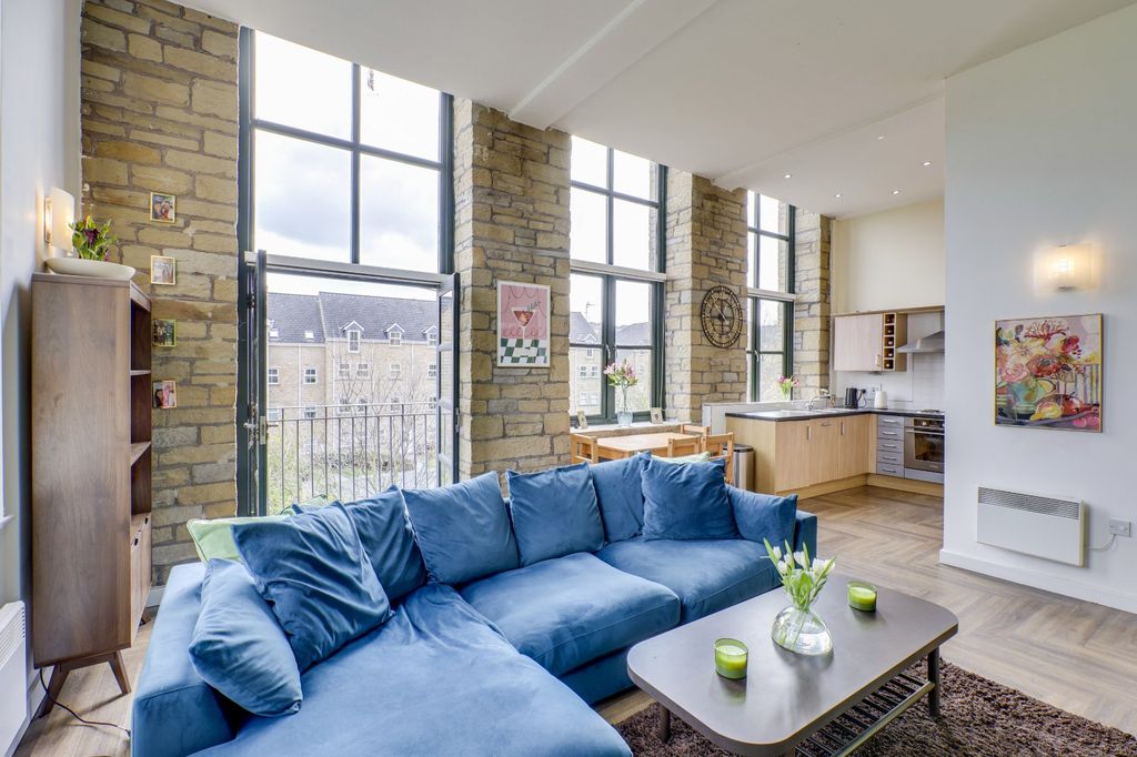 Property photo 3 of 15 Picture No. 12