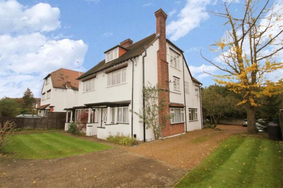 Property photo 1 of 9