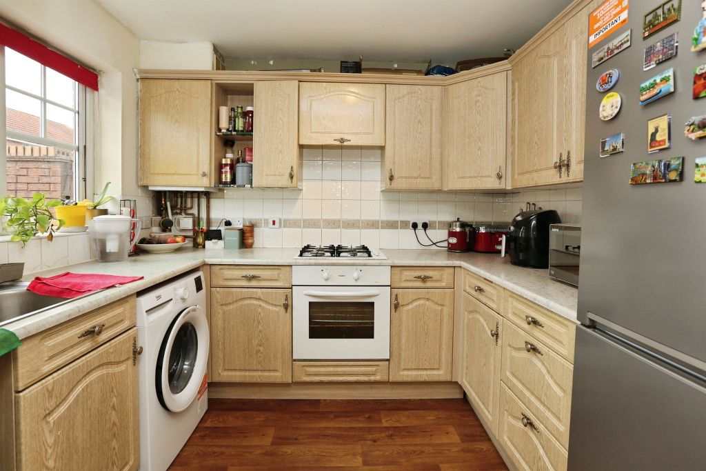 Property photo 3 of 17