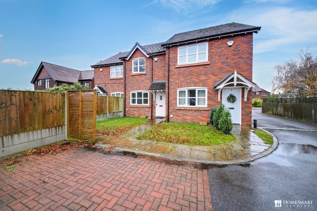 Property photo 1 of 16 Front