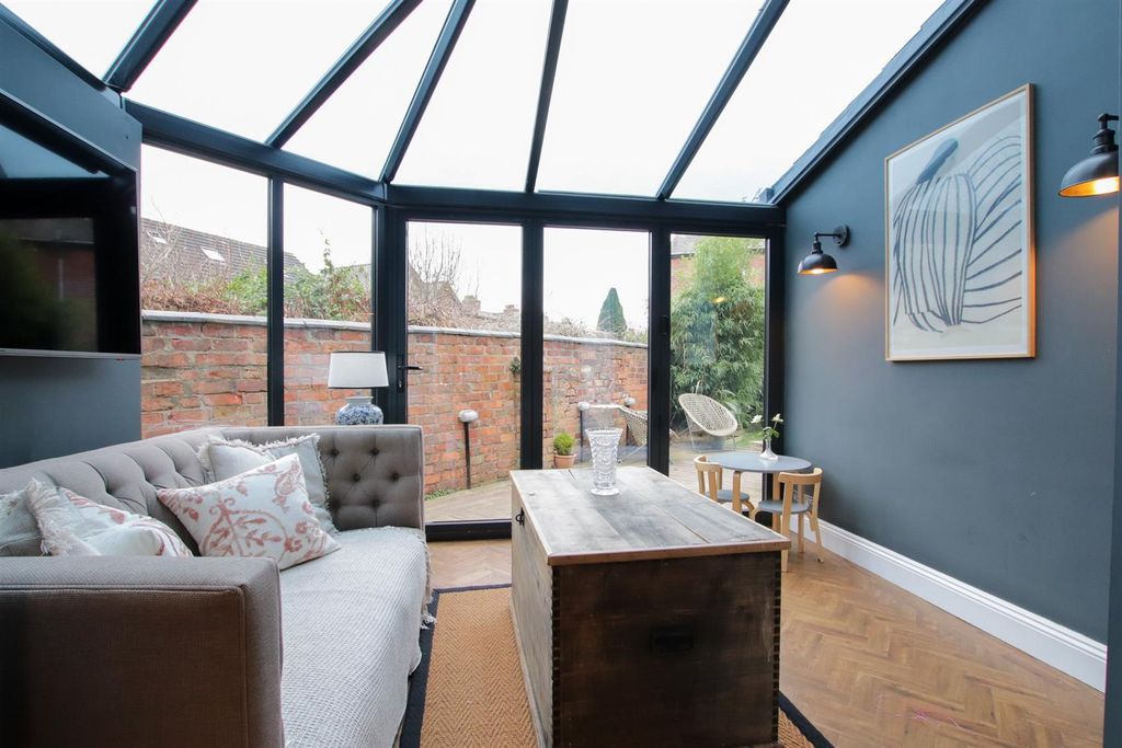 Additional image 10 of 5 bed terraced house for saleGarden Road, Knutsford WA16