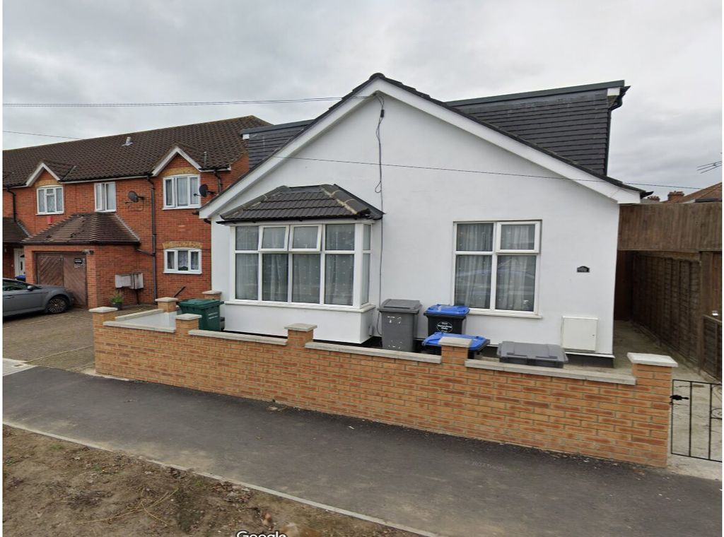 Property photo 1 of 6