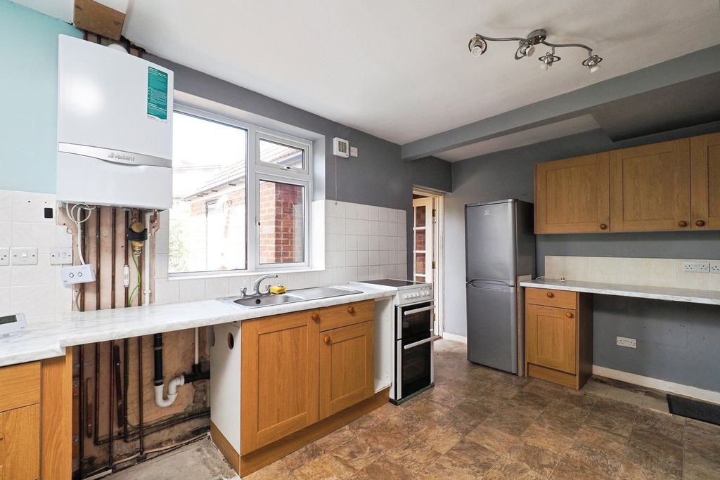 Property photo 3 of 24 Pbox-Img.Jpg