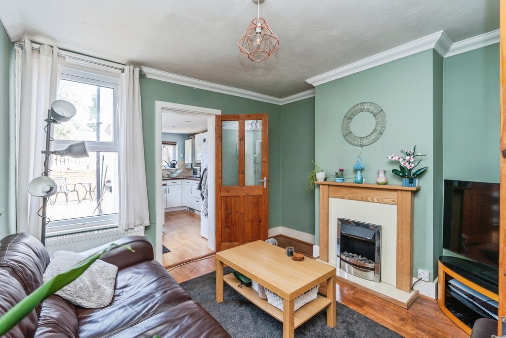 Property photo 3 of 13 Pbox-Img.Jpg