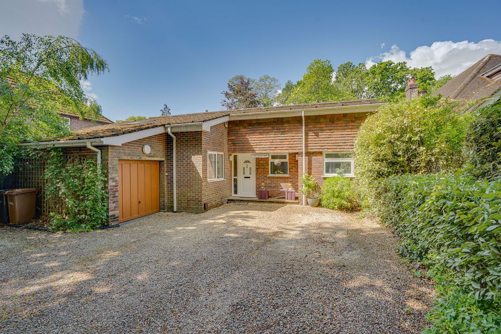 Property photo 1 of 24