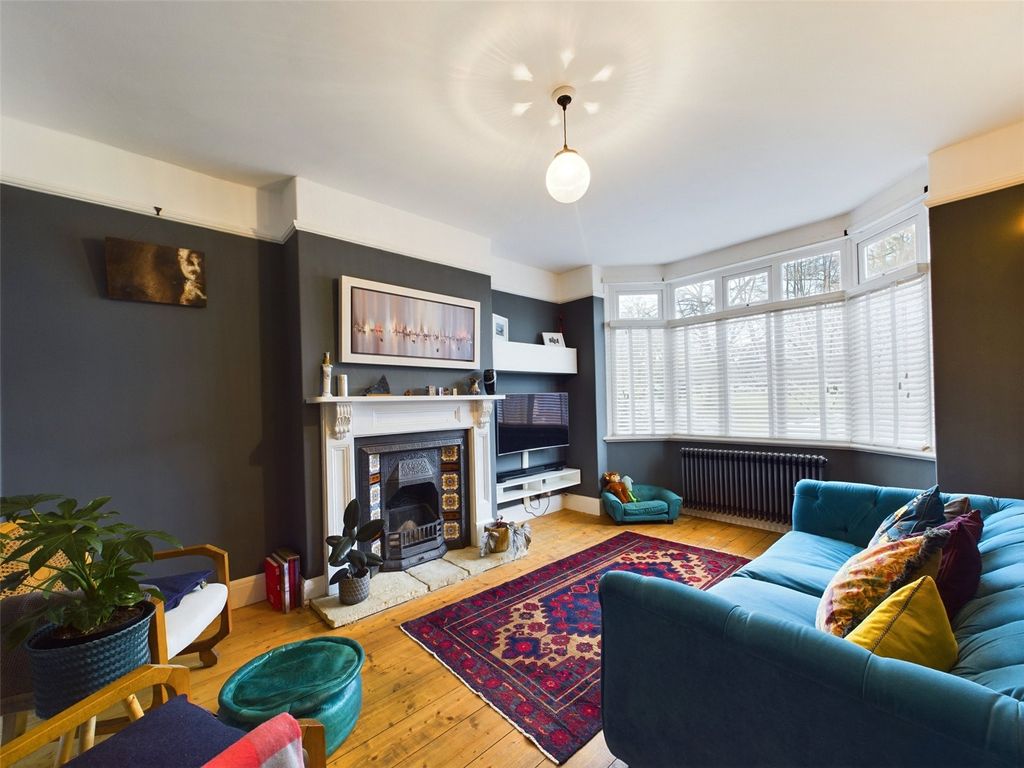Property photo 2 of 17 Picture No. 04