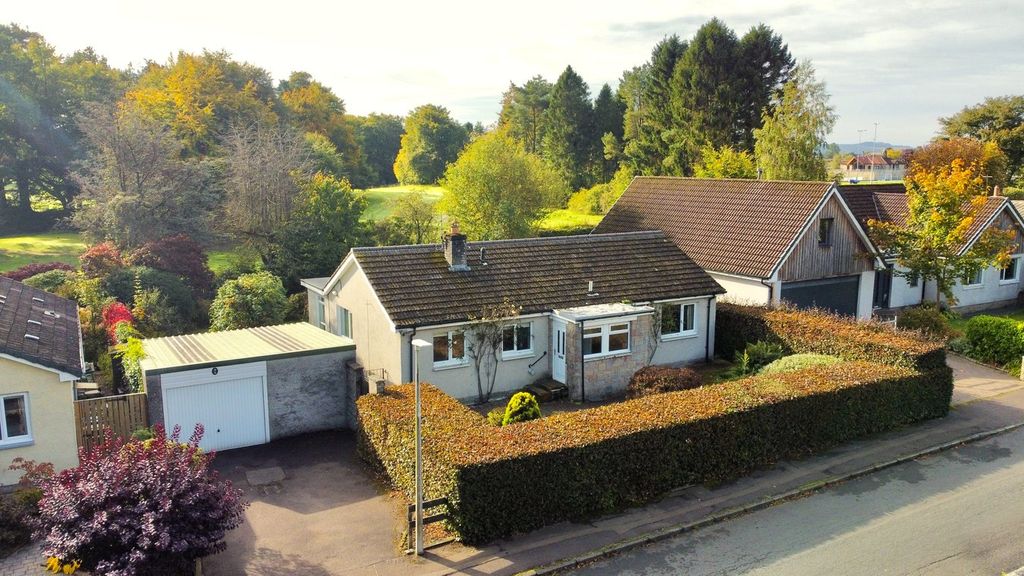 Property photo 1 of 30