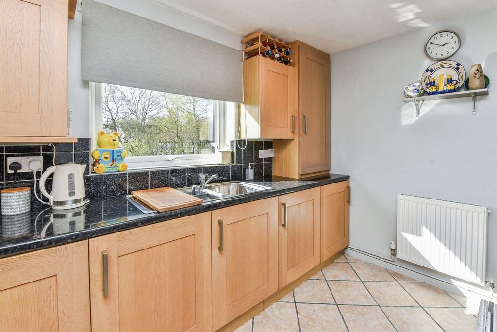 Additional image 8 of 2 bed flat for saleMill Close, Frome BA11