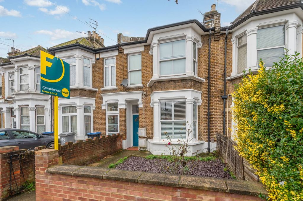Property photo 1 of 13