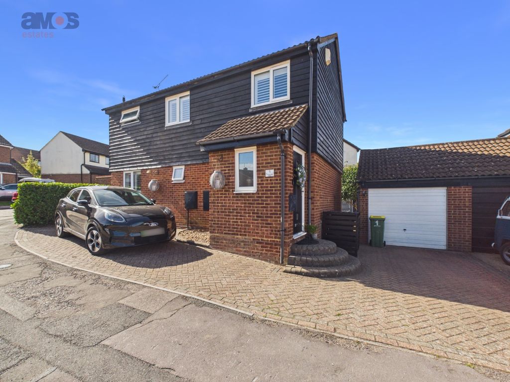 Property photo 3 of 33 5545843