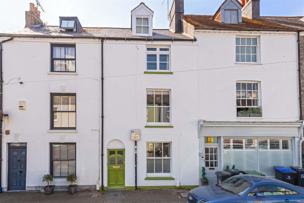Property photo 1 of 20 Portland Rd_28.Jpg