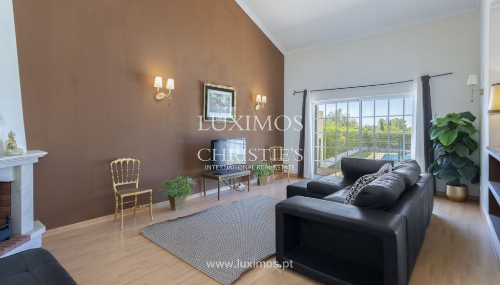 Property photo 1 of 25