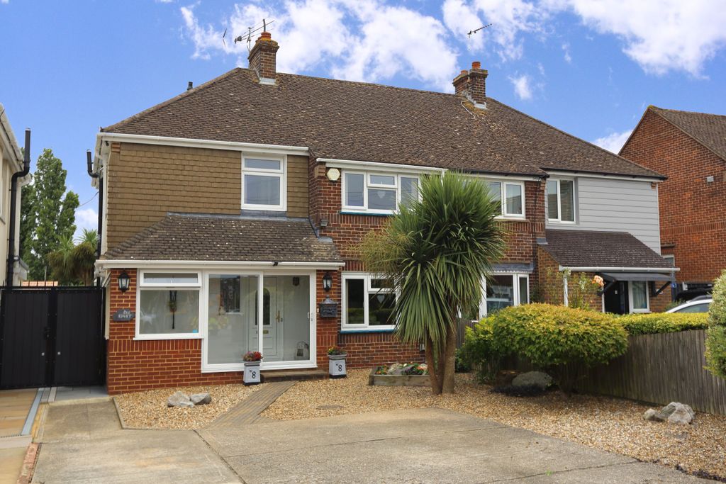 Property photo 1 of 26