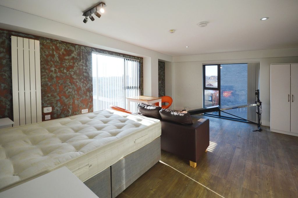 Property photo 2 of 6 Picture 2