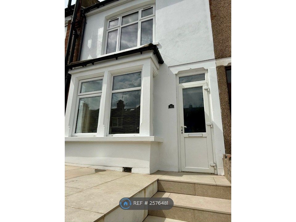 Property photo 1 of 15 Front