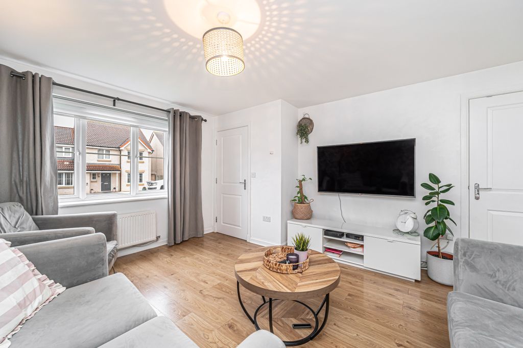 Property photo 2 of 26 Property Image 2