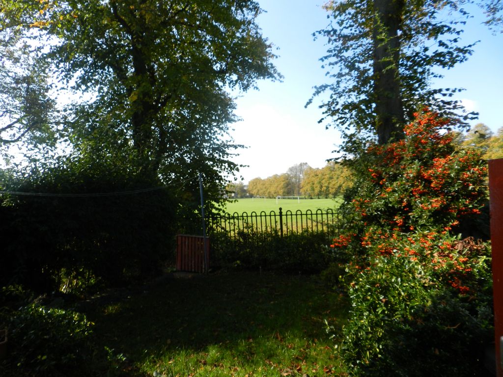 Property photo 3 of 5